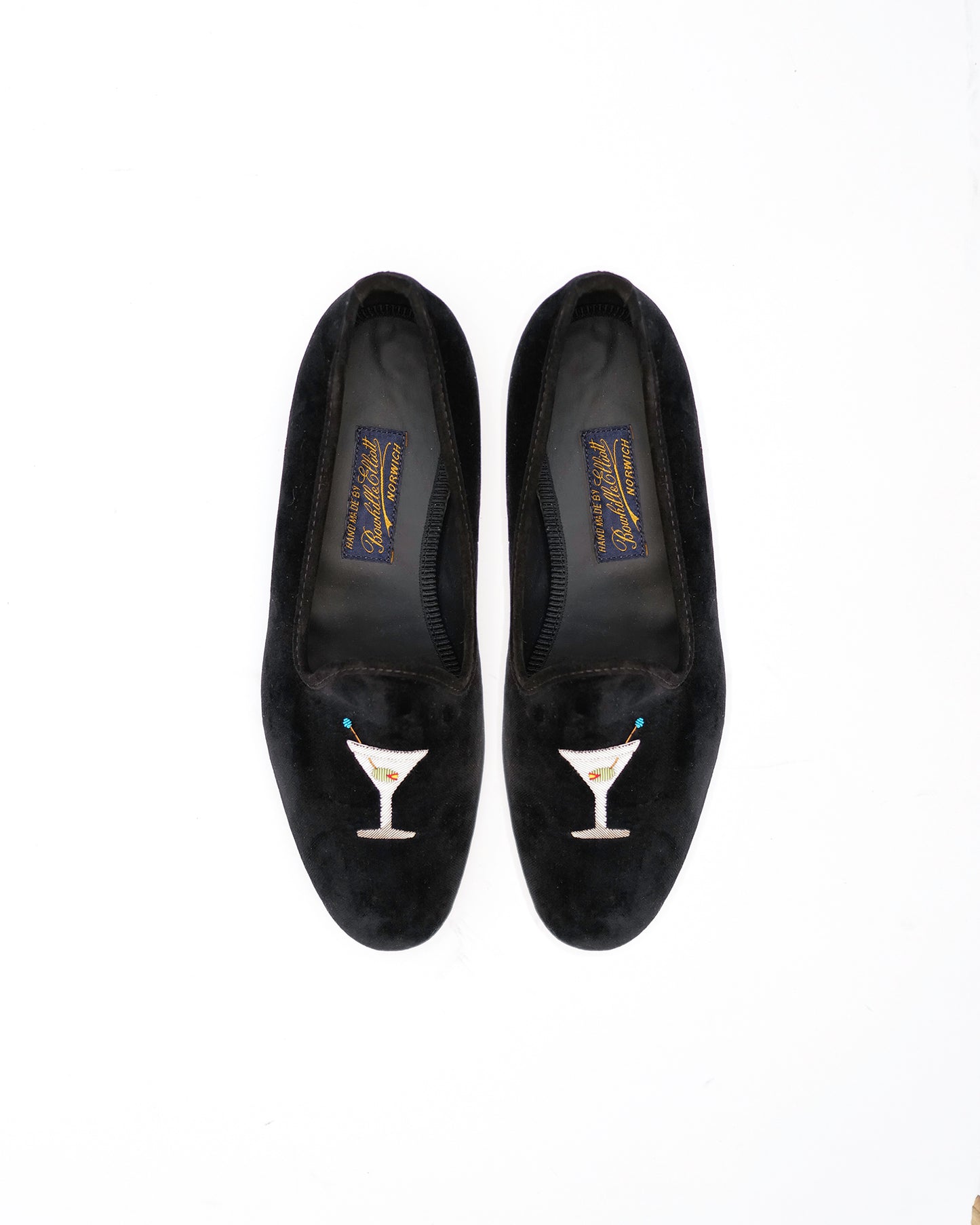 BE 7 - Black Velvet Venetian with Martini