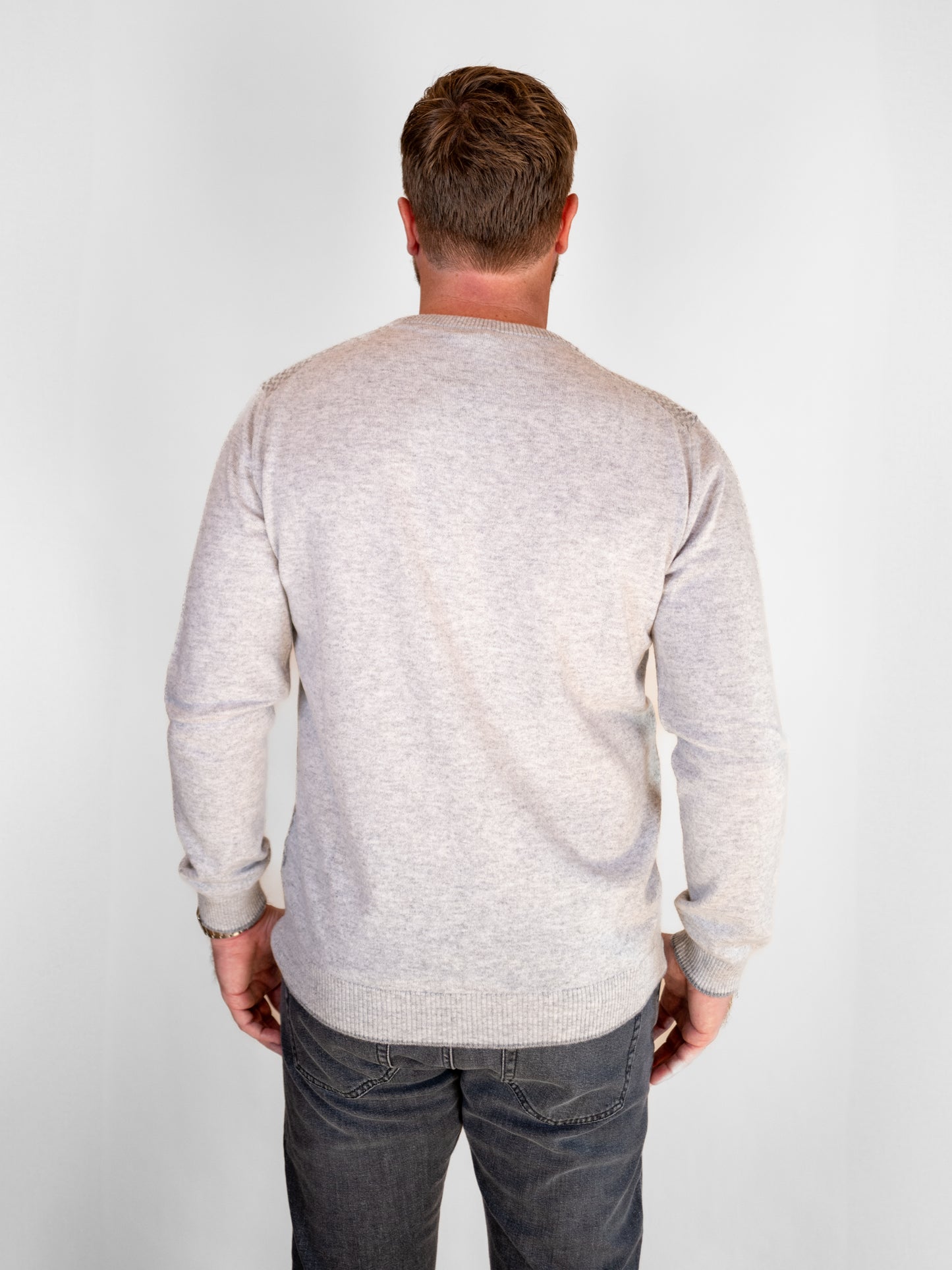 Grey Crewneck Cashmere Sweater