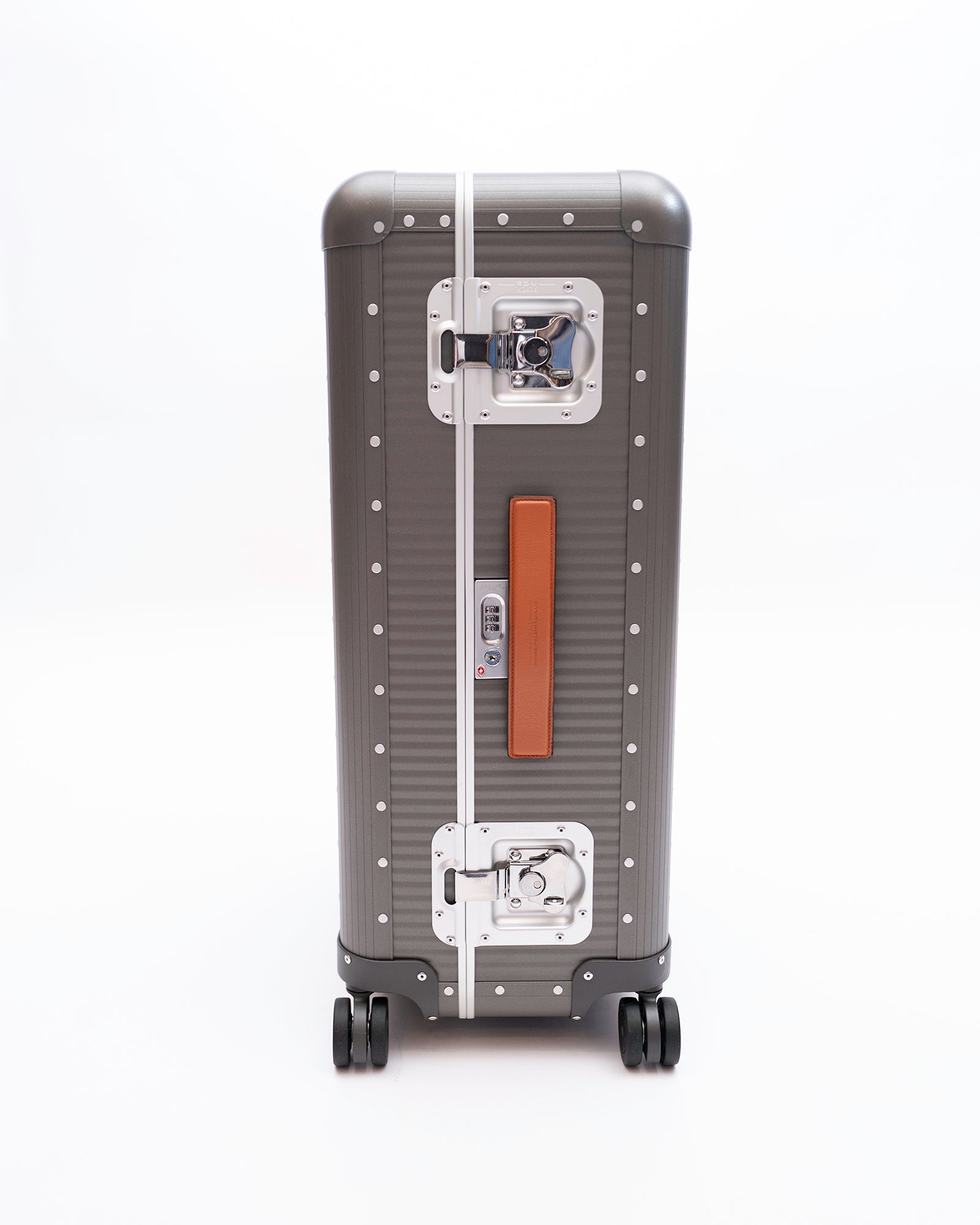 Bank 68 Spinner - Steel Grey – Bespoke by Chase