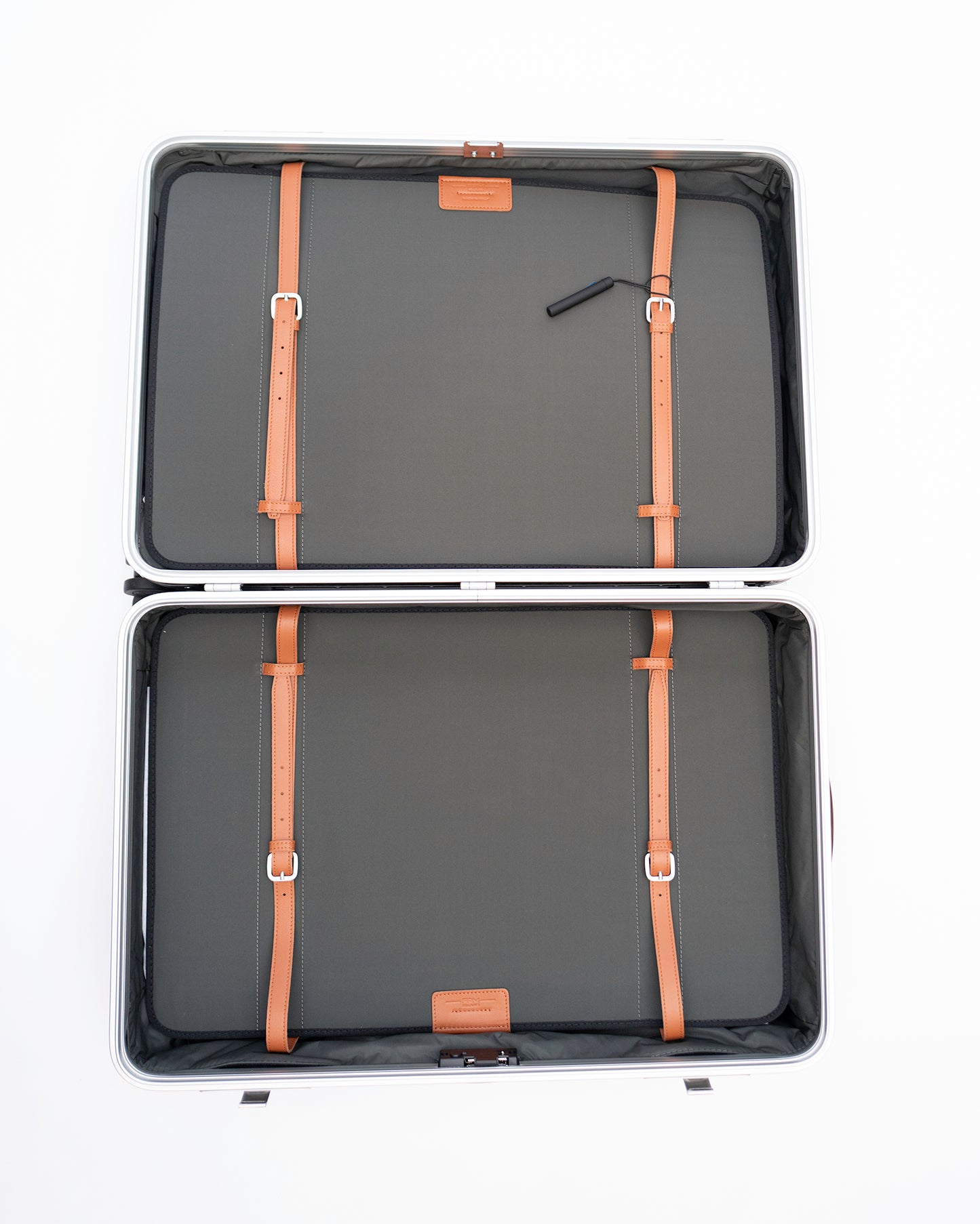 Bank 68 Spinner - Steel Grey