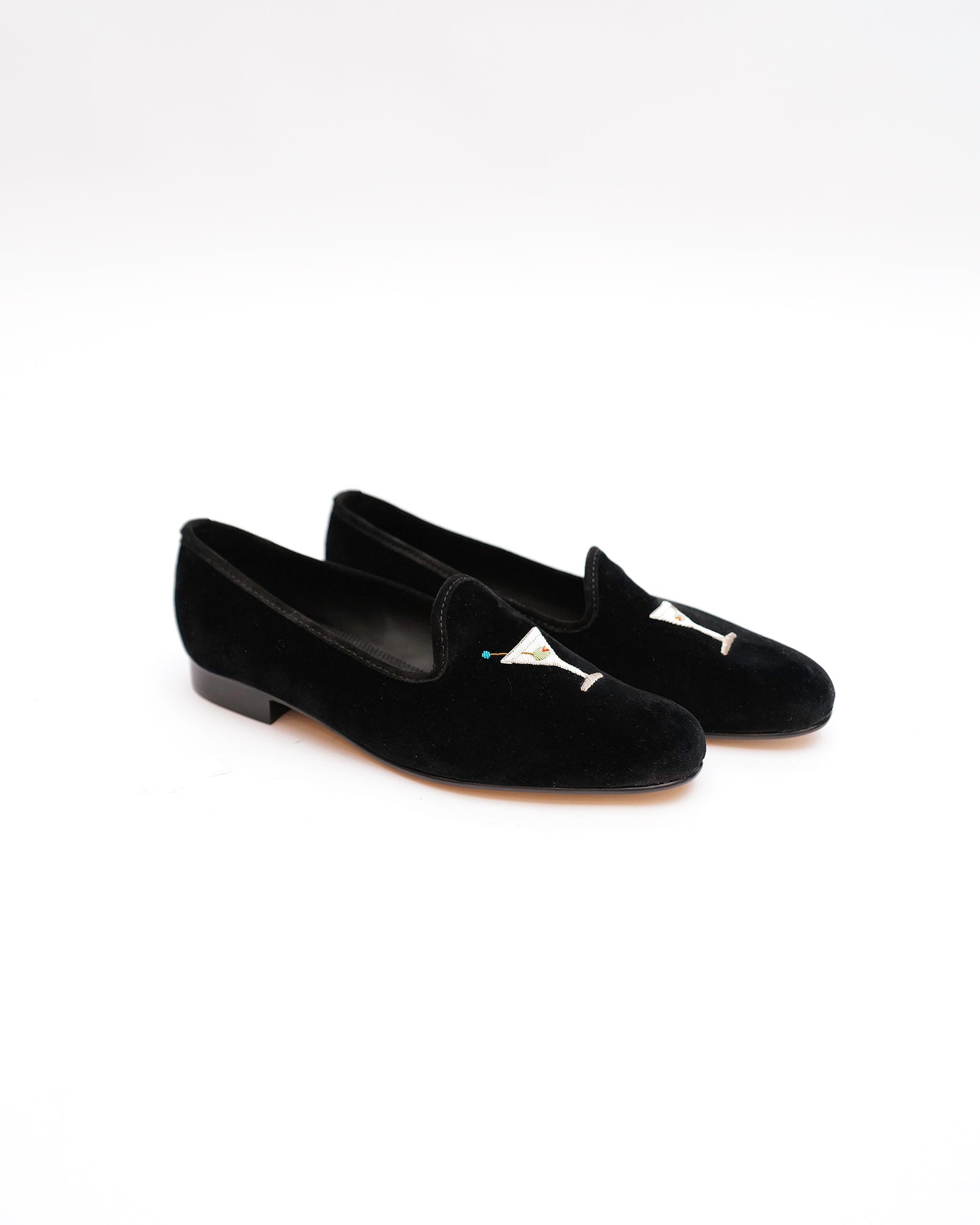 BE 7 - Black Velvet Venetian with Martini